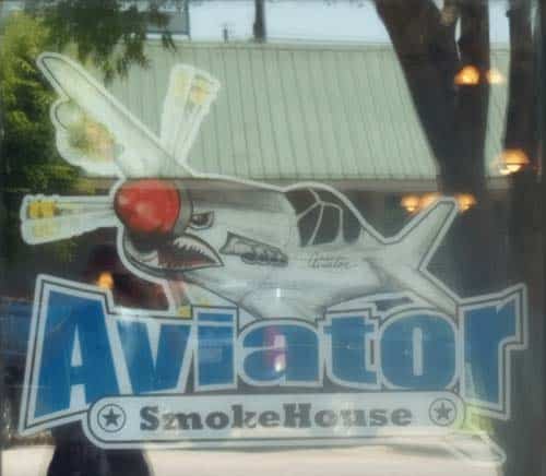 SmokeHouse Aviator window graphics