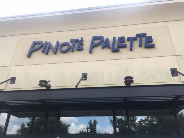 Pinot's Palette - Sign Edge